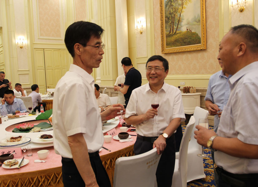 楊安民從業卅五周年系列報道--“璀璨卅五年，榮耀共分享”紀念晚宴